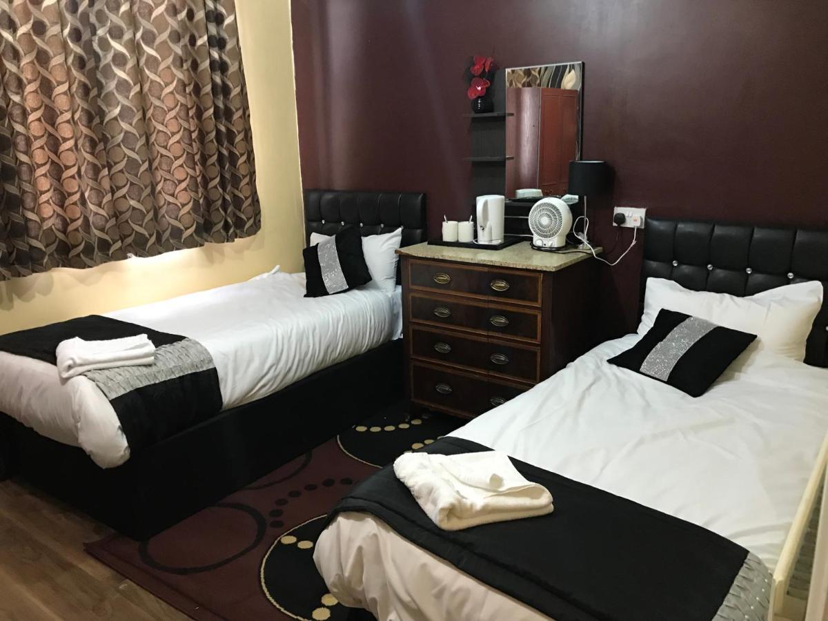 Pacific London Heathrow Hotel Southall